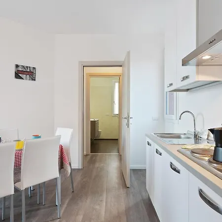 Valletta Lake View Apartment